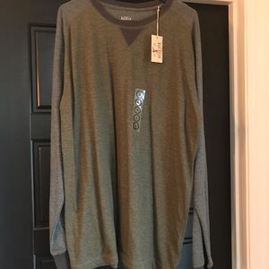 Men’s long sleeve shirt